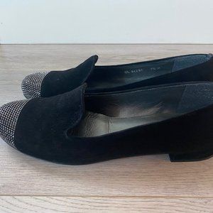 Stuart Weitzman Black Velvet Ballet Flats Size 7.5